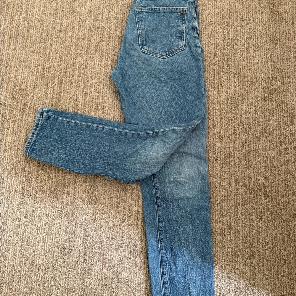 Madewell Straight-Leg Women's Jeans in Blue Wash